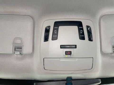 2023 Toyota Sienna LE 8-Passenger