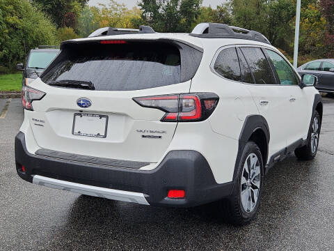 2023 Subaru Outback Touring