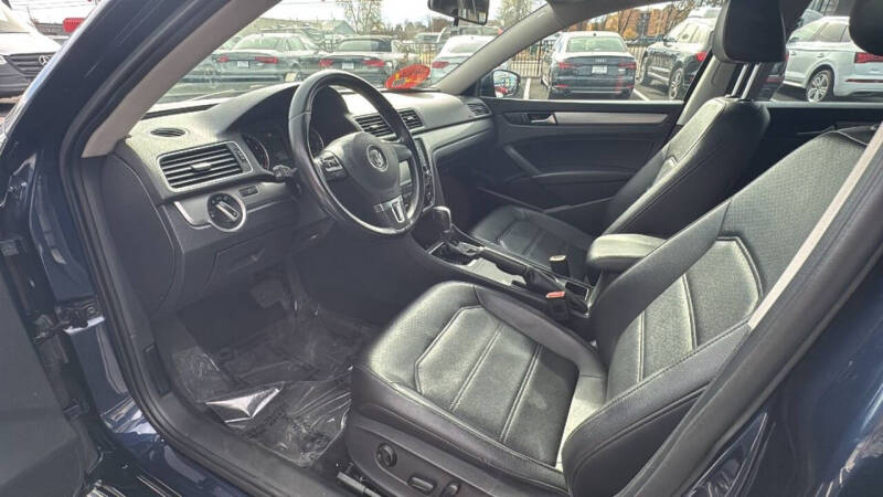 2015 Volkswagen Passat 1.8T Limited Edition