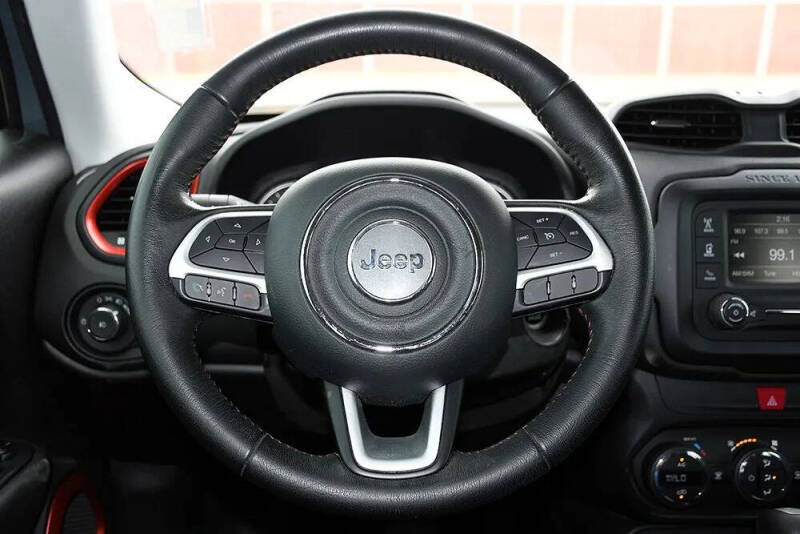 2017 Jeep Renegade Trailhawk