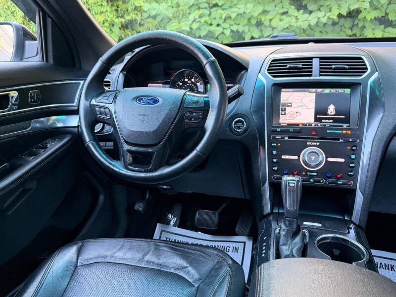 2016 Ford Explorer Sport