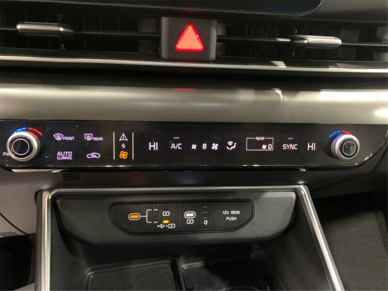 2025 Kia Carnival SX Prestige