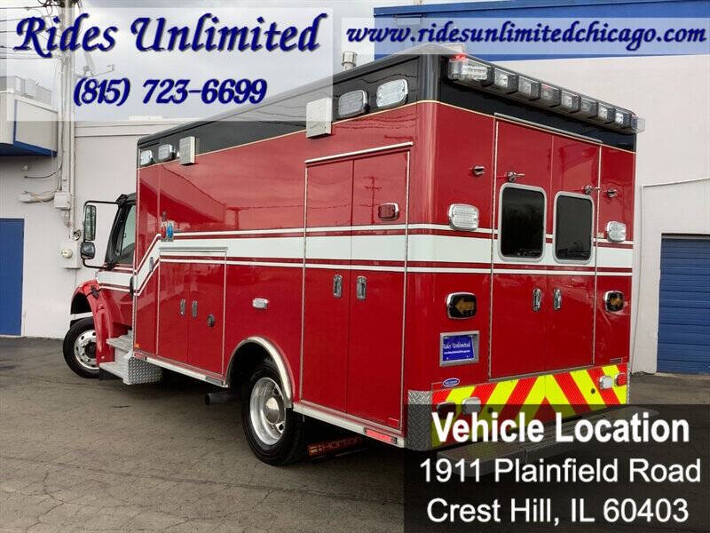 2015 Freightliner M2 106