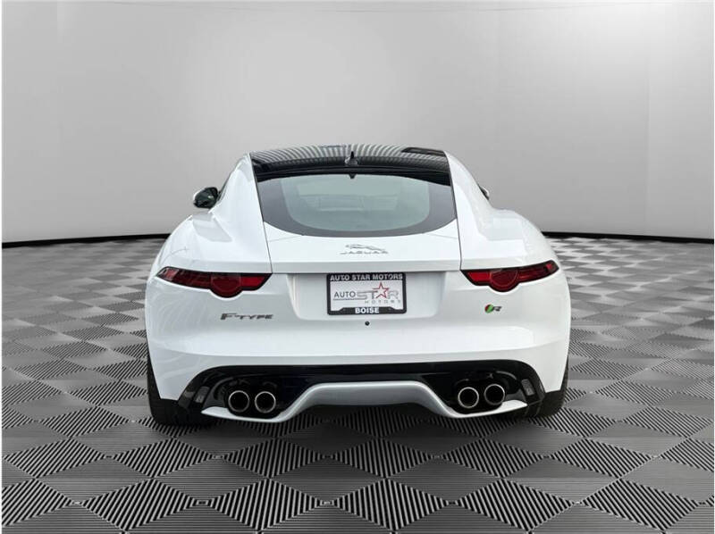 2020 Jaguar F-TYPE R