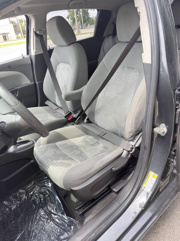 2019 Chevrolet Sonic LT Auto Fleet