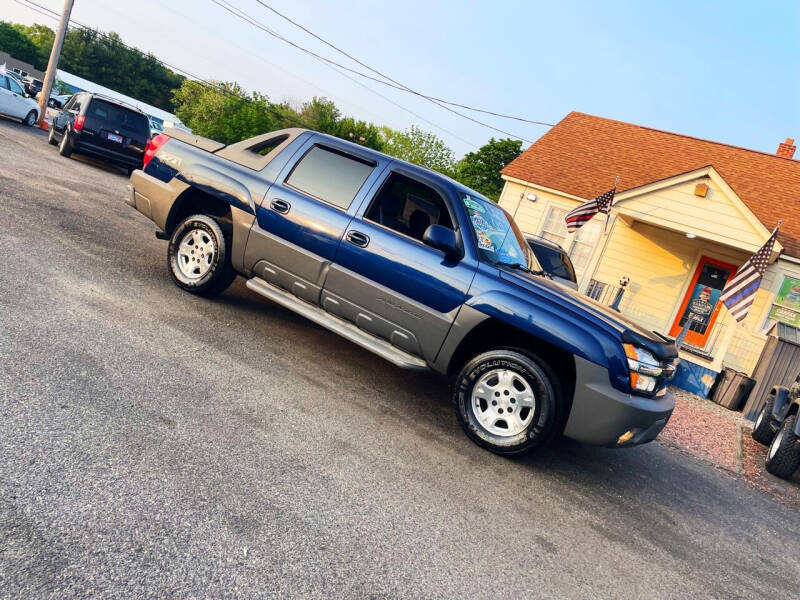 2002 Chevrolet Avalanche for sale at New Wave Auto of Vineland in Vineland NJ