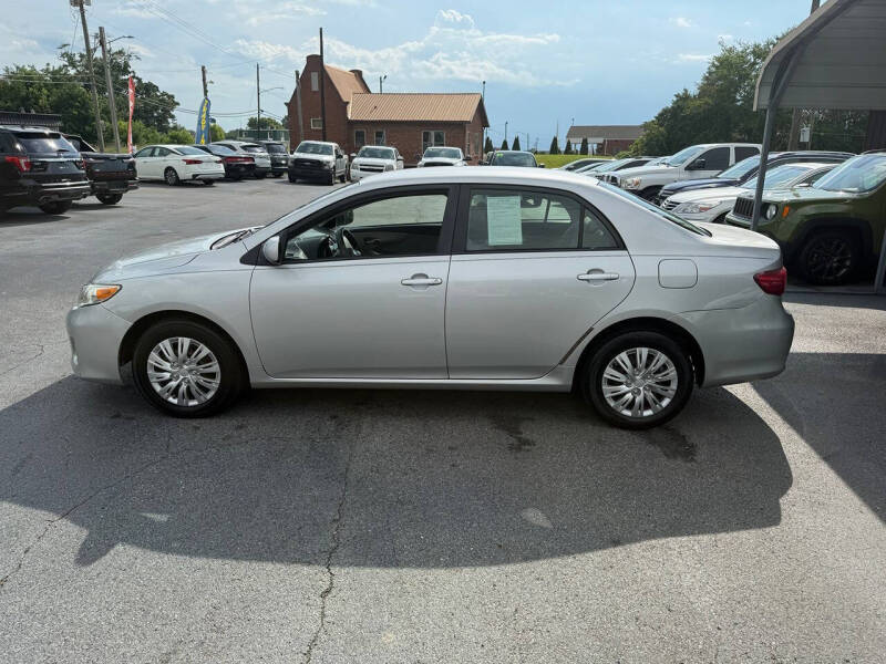 2011 Toyota Corolla LE