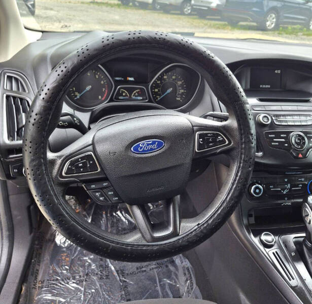 2016 Ford Focus SE