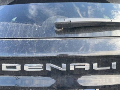 2024 GMC Acadia Denali