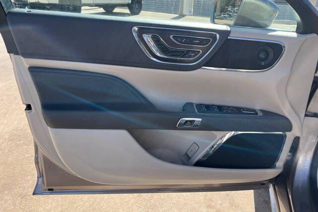 2018 Lincoln Continental Reserve