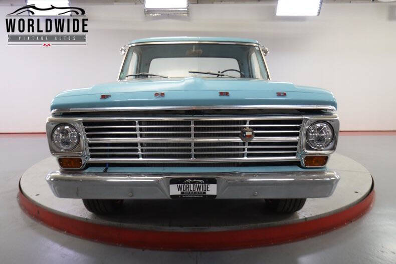 1967 Ford F-100