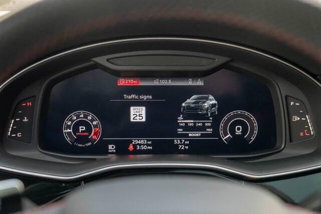 2020 Audi RS Q8 22