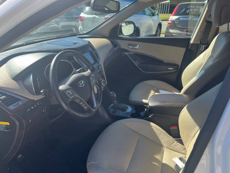 2017 Hyundai Santa Fe Limited