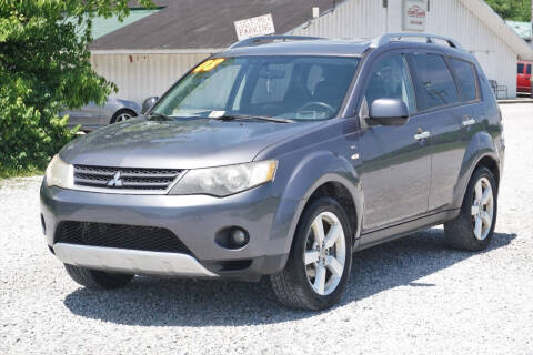 2008 Mitsubishi Outlander for sale at Low Cost Cars in Circleville OH