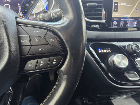 2020 Chrysler Pacifica Touring