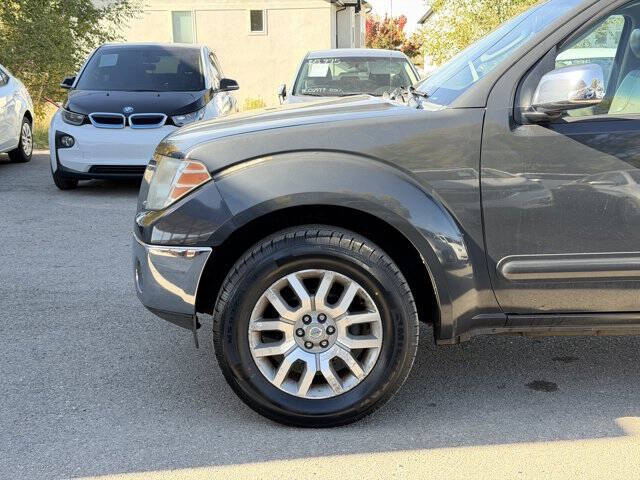 2011 Nissan Frontier SL