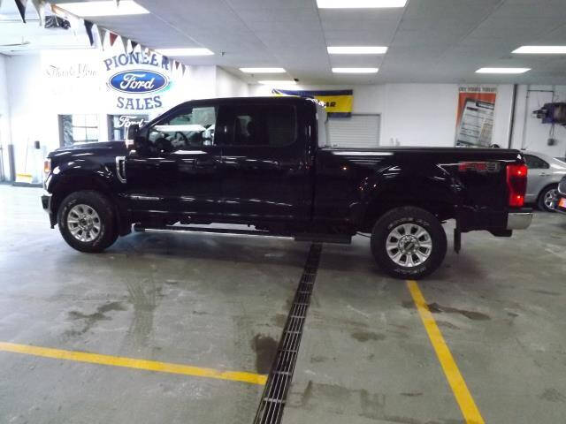 Used 2021 Ford F-350 Super Duty XLT with VIN 1FT8W3BT0MEC39566 for sale in Platteville, WI