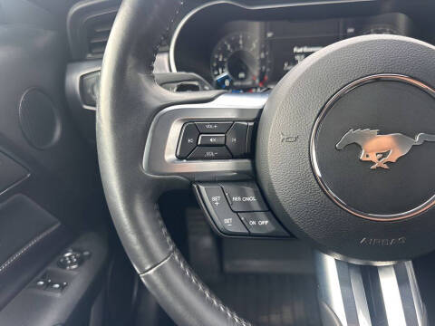 2022 Ford Mustang Mach 1