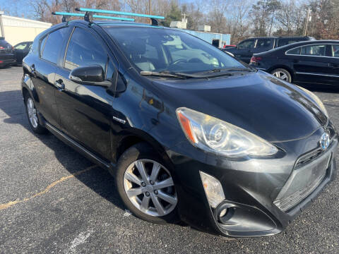 2017 Toyota Prius c Four