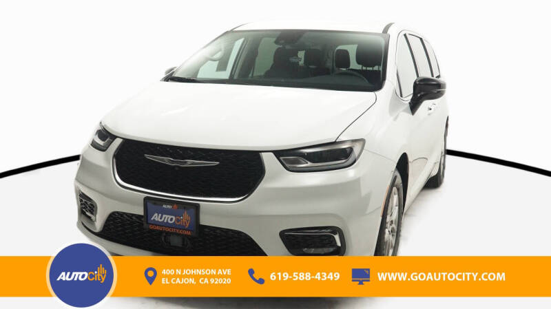 2024 Chrysler Pacifica Touring L