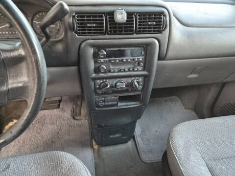 2004 Chevrolet Venture Plus