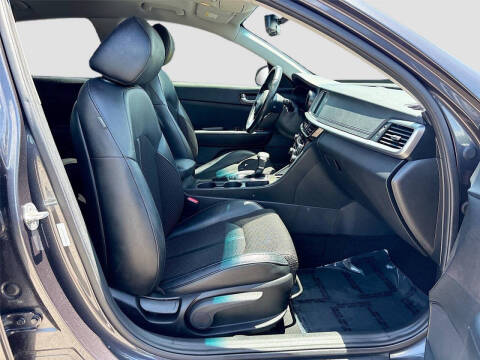 2019 Kia Optima S