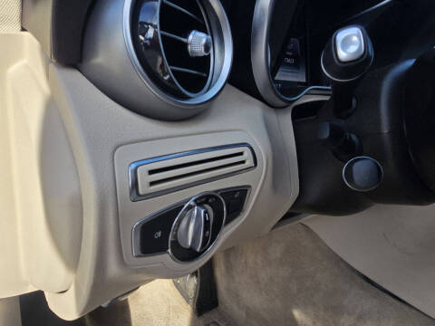 2015 Mercedes-Benz C-Class C 300