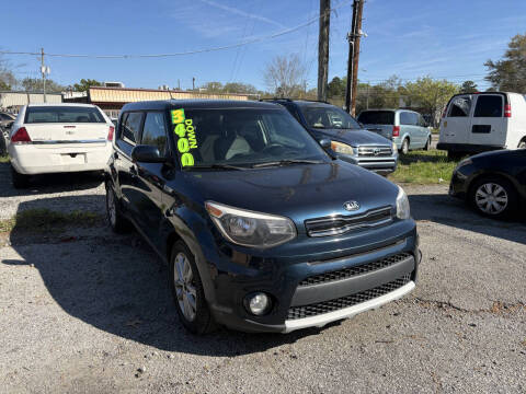 2019 Kia Soul +