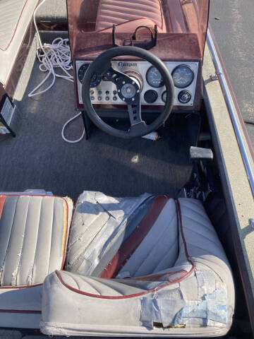 1990 Champion Fish And Ski