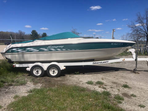 1998 Stingray Boats 220 SX