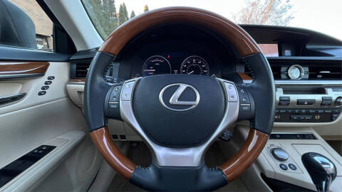 2013 Lexus ES 300h