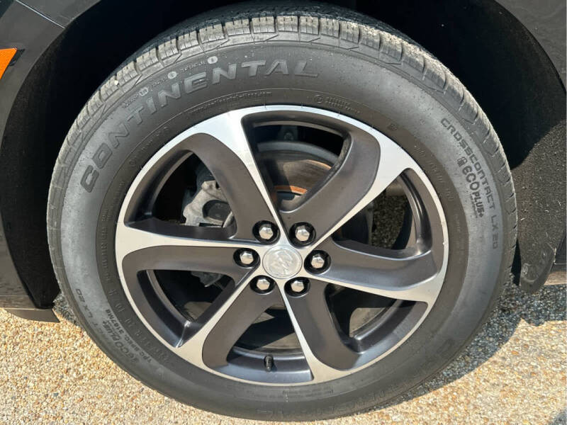 2022 Buick Enclave Essence