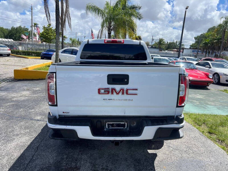 2022 GMC Canyon Elevation Standard