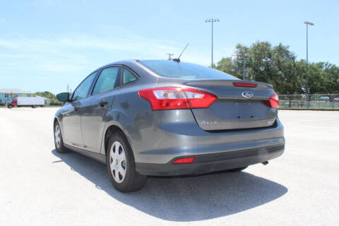 2013 Ford Focus S