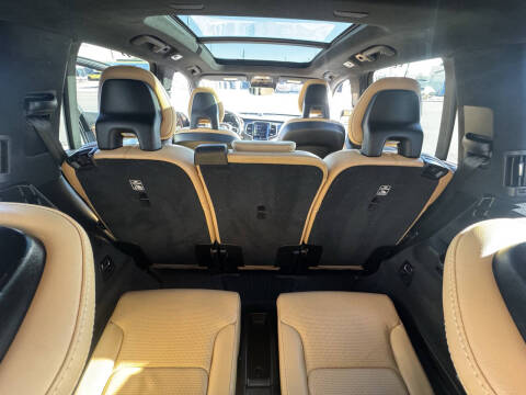 2017 Volvo XC90 T8 eAWD Inscription