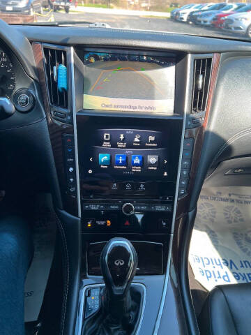 2018 Infiniti Q50 3.0T Luxe