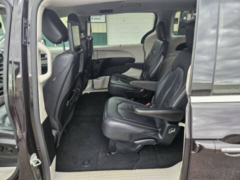 2018 Chrysler Pacifica Touring L Plus