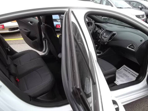 2017 Chevrolet Cruze LT Auto