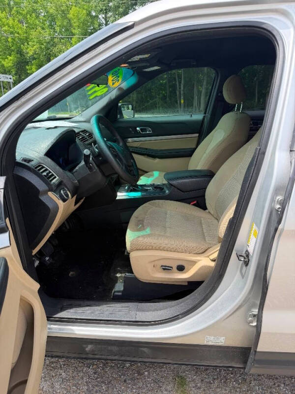 2016 Ford Explorer