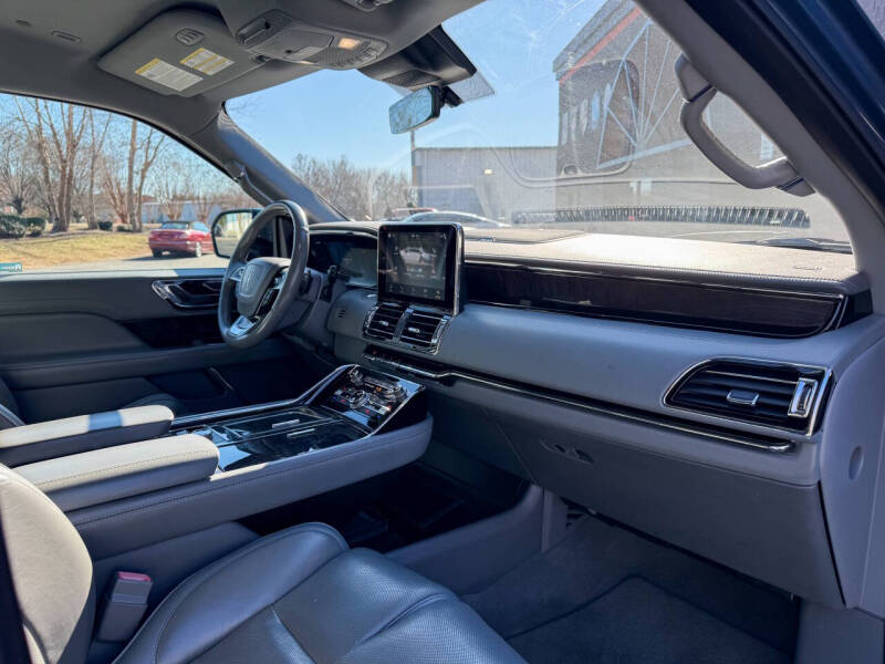 2018 Lincoln Navigator Select