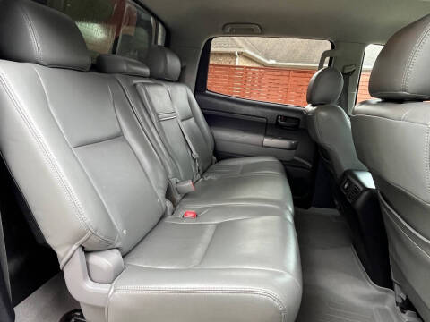 2011 Toyota Tundra Grade