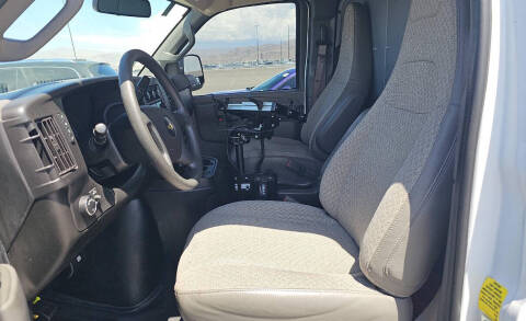 2021 Chevrolet Express 2500