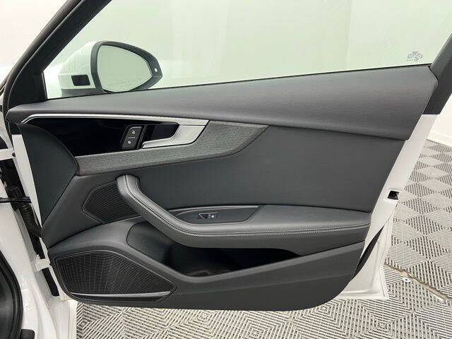 2023 Audi A4 quattro S line Prem Plus 45 TFSI