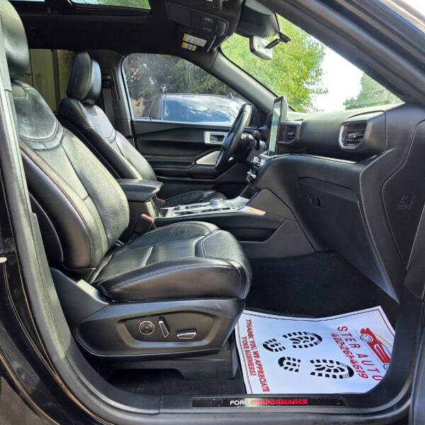 2020 Ford Explorer ST