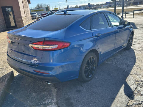 2020 Ford Fusion SE