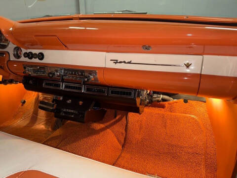 1956 Ford Sunliner