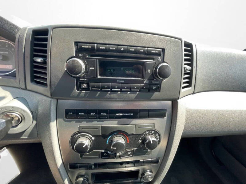 2007 Jeep Grand Cherokee Laredo