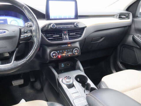 2021 Ford Escape Plug-In Hybrid Titanium