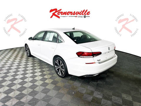 2022 Volkswagen Passat SE