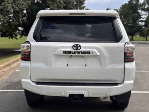 2023 Toyota 4Runner SR5